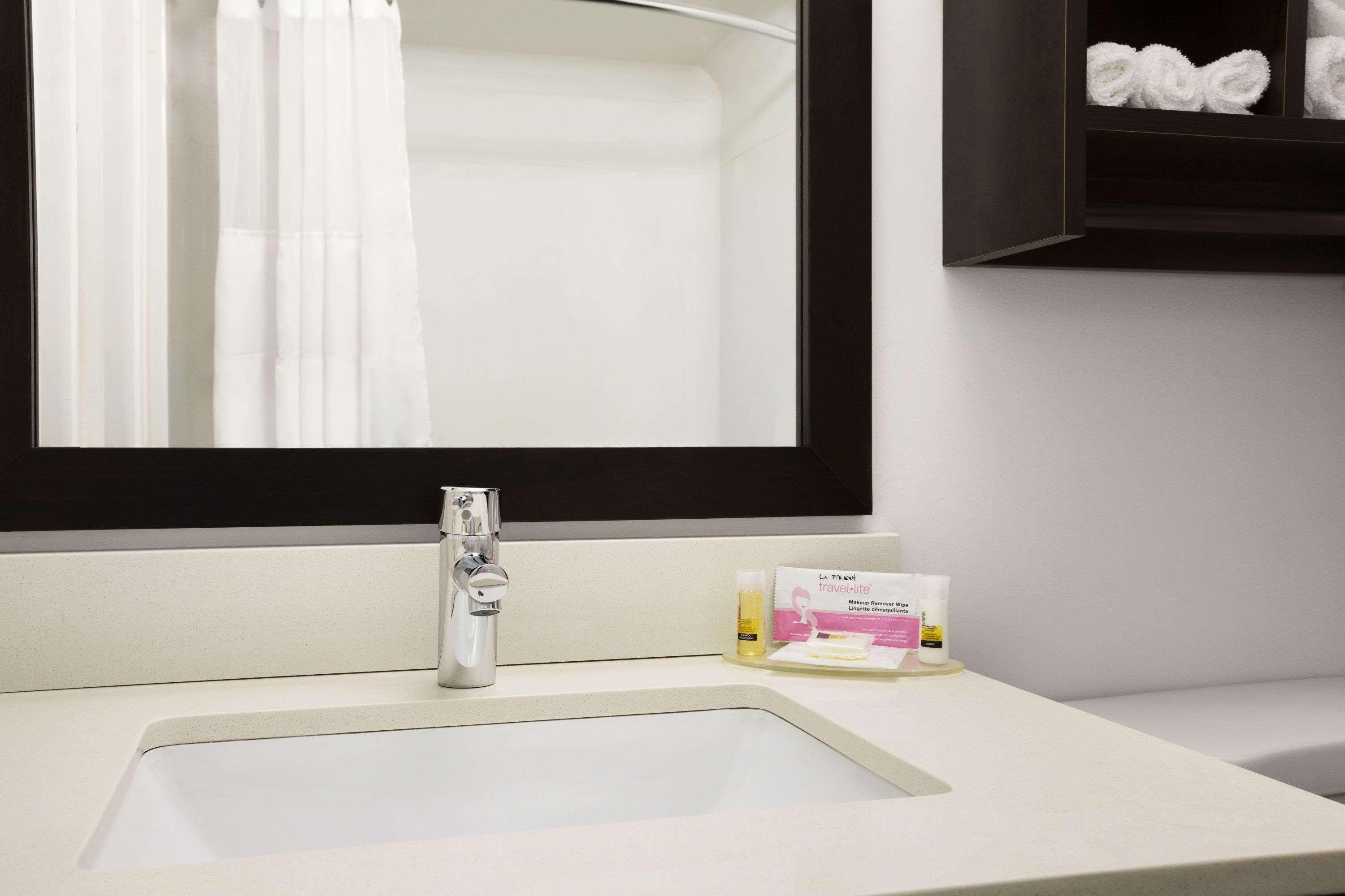 Days Inn & Suites By Wyndham North Bay Downtown Luaran gambar